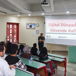 Yüksekokulumuzda “Dijital Dünyada Güvende Kal” Semineri Düzenlendi